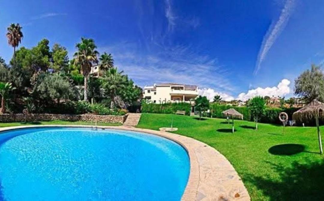 Bedroom, With A Share Bathroom In A Bed And Breakfast Place Málaga Exterior foto